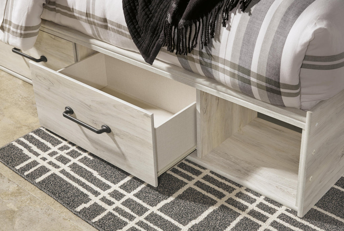 Cama King Cambeck con 4 cajones, cómoda con espejo, cómoda y mesita de noche