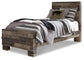 Cama individual Derekson con paneles, cómoda con espejo y mesita de noche