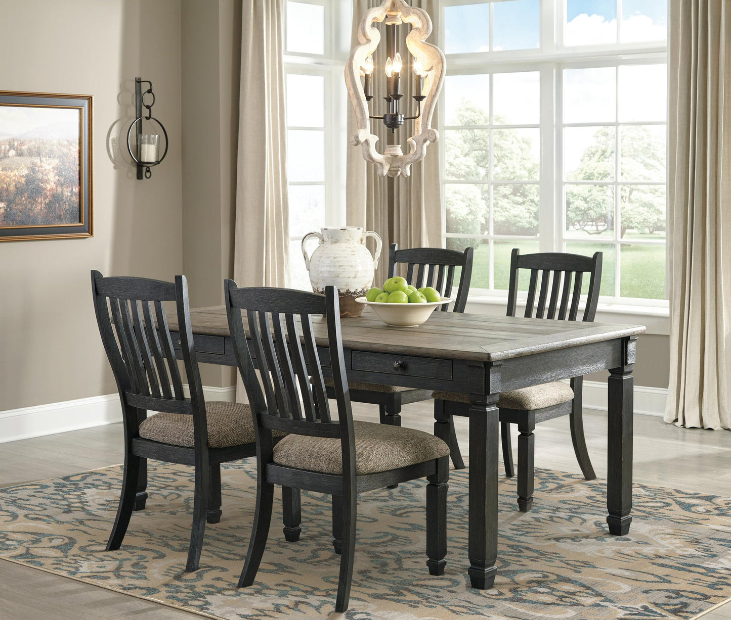 Mesa de comedor y 4 sillas Tyler Creek